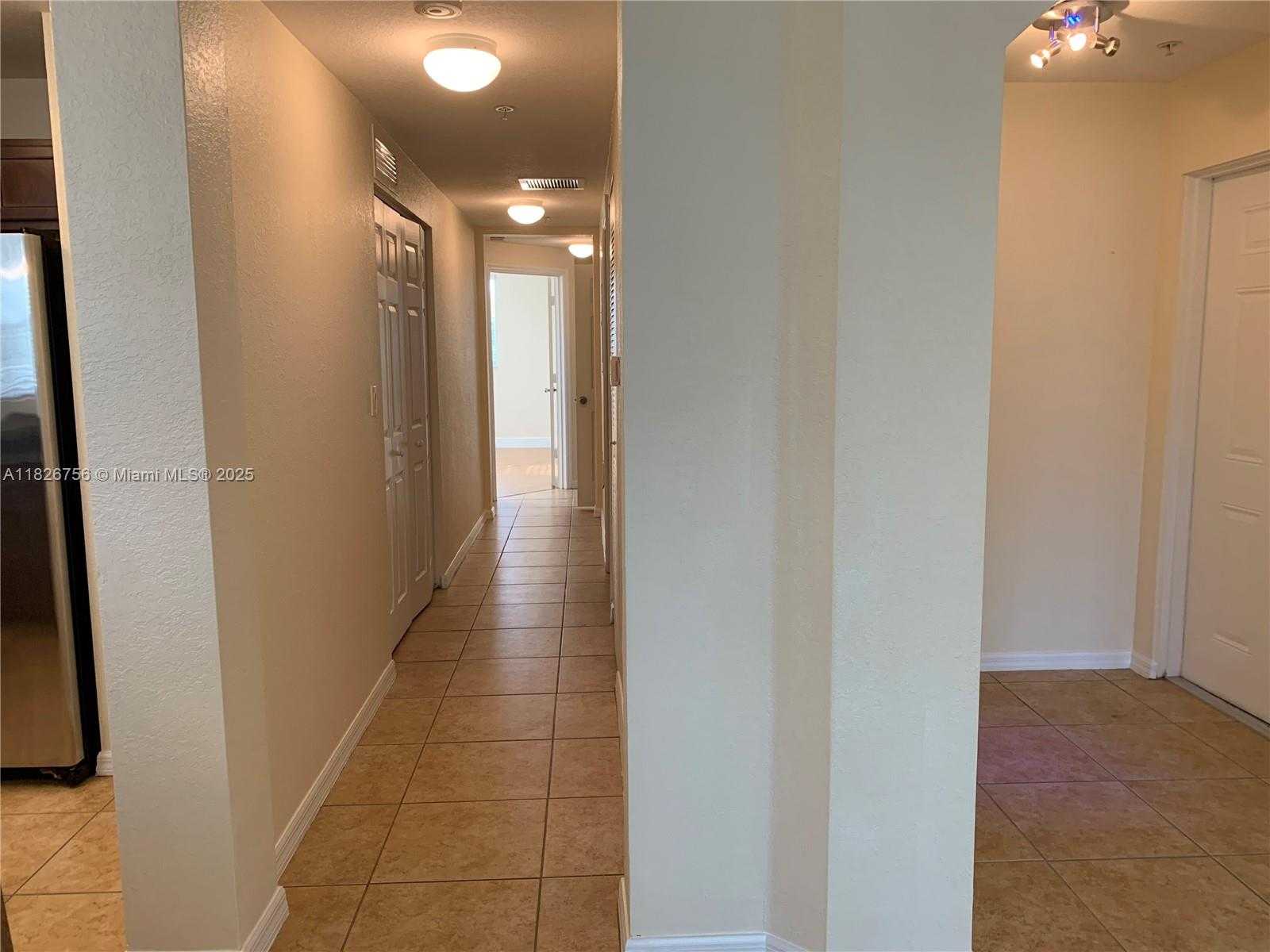 Small Image of 10800 NORTH WEST 88TH TER #109, Doral Number 16