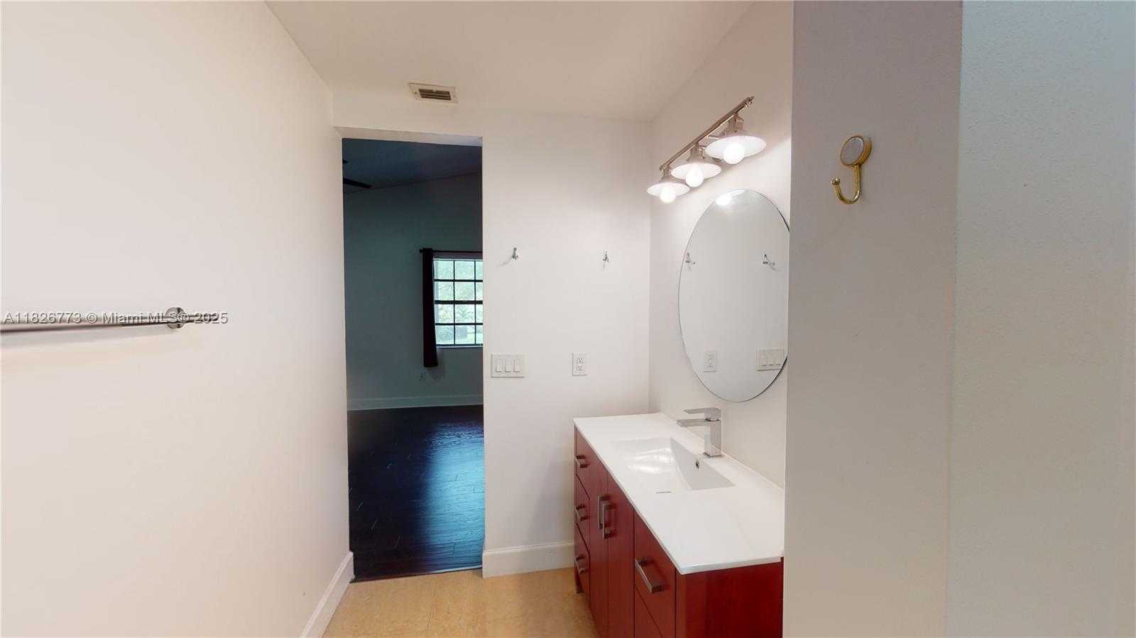 Small Image of 11212 SOUTH WEST 132ND CT W #1212, Miami Number 21