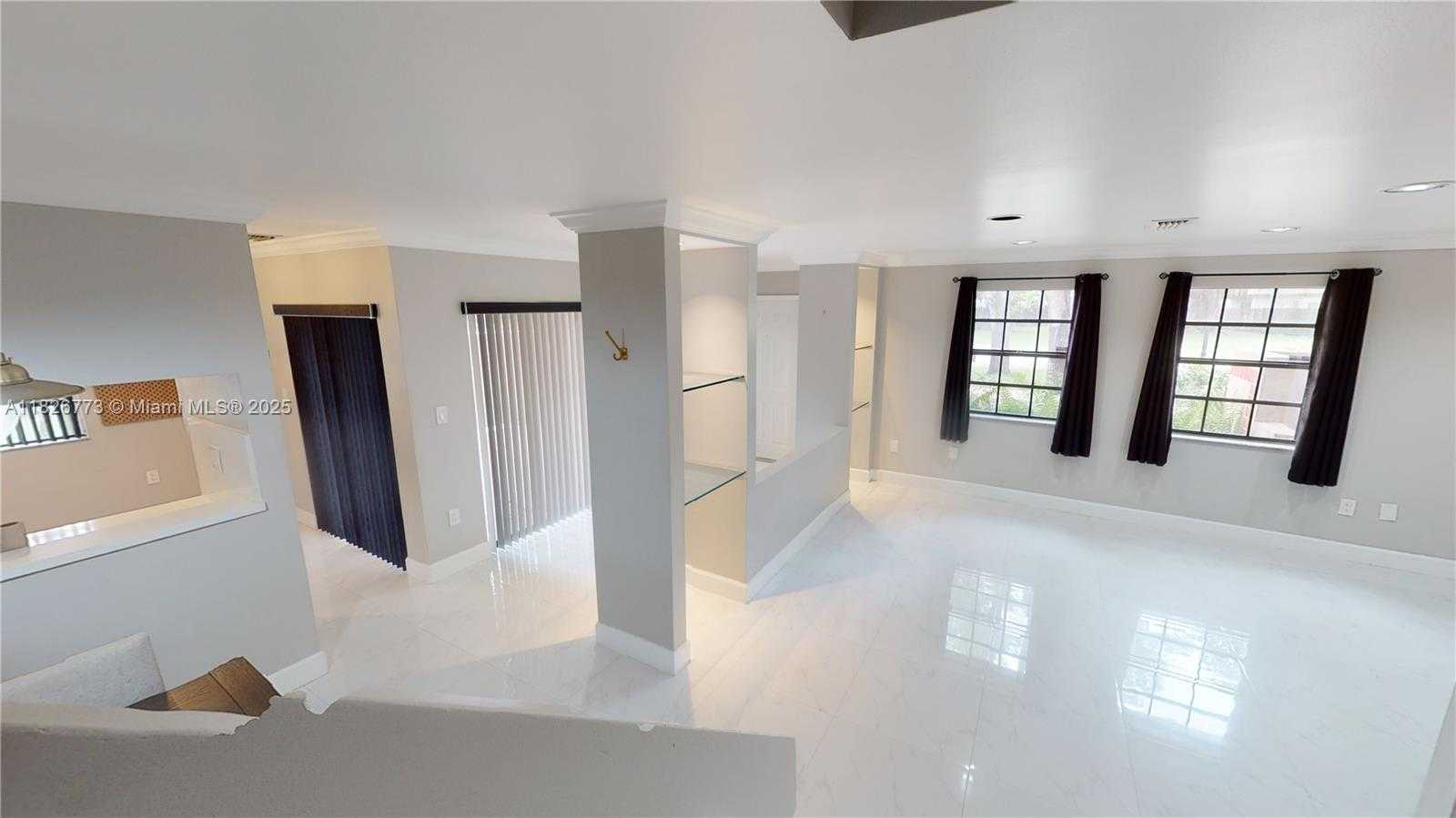 Small Image of 11212 SOUTH WEST 132ND CT W #1212, Miami Number 5