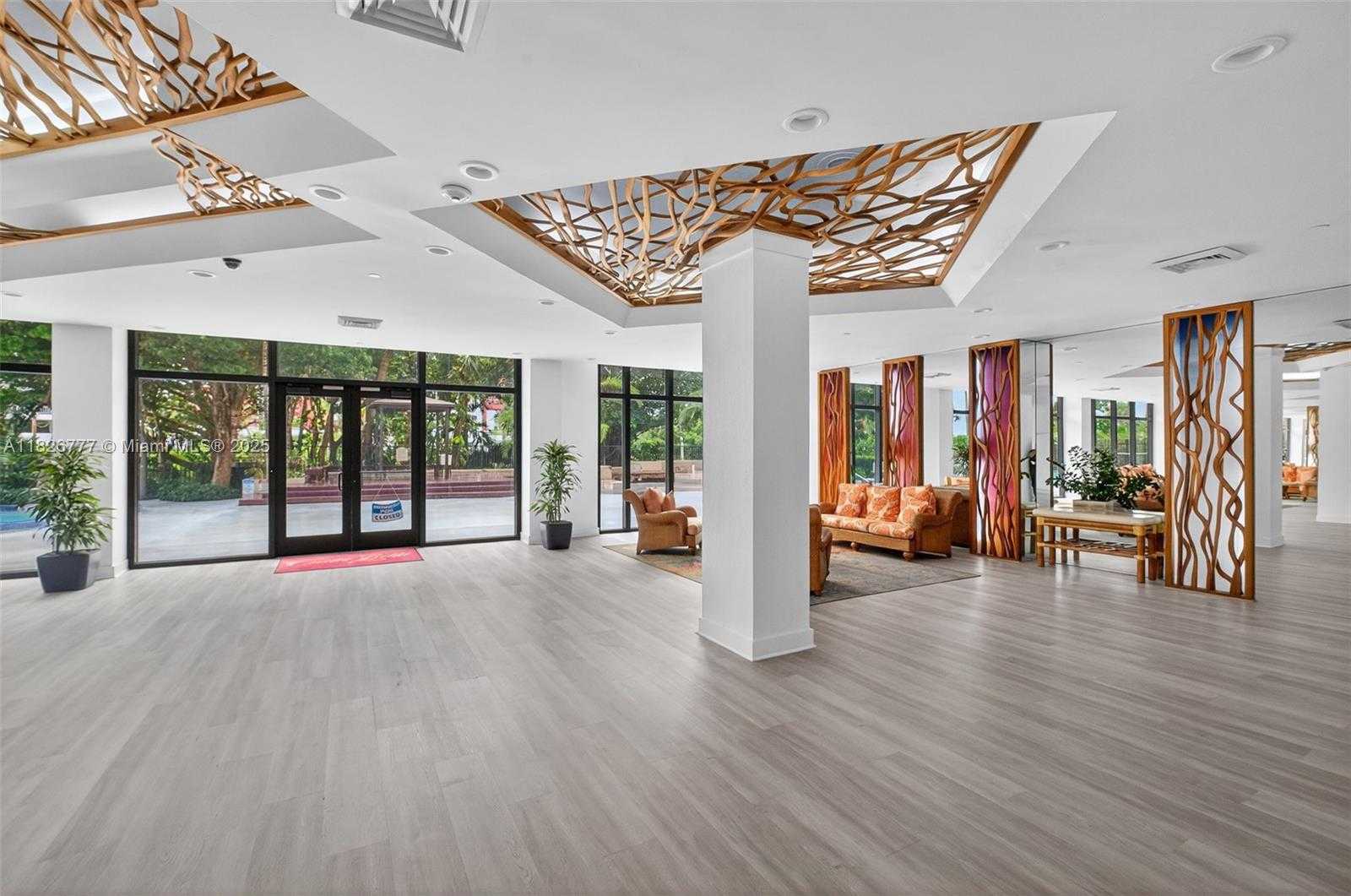 Small Image of 1450 BRICKELL BAY DR #1011, Miami Number 25