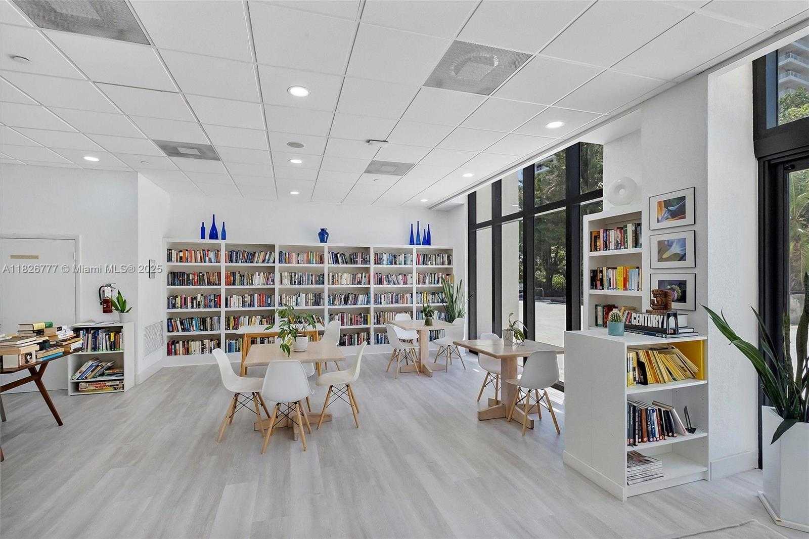 Small Image of 1450 BRICKELL BAY DR #1011, Miami Number 39