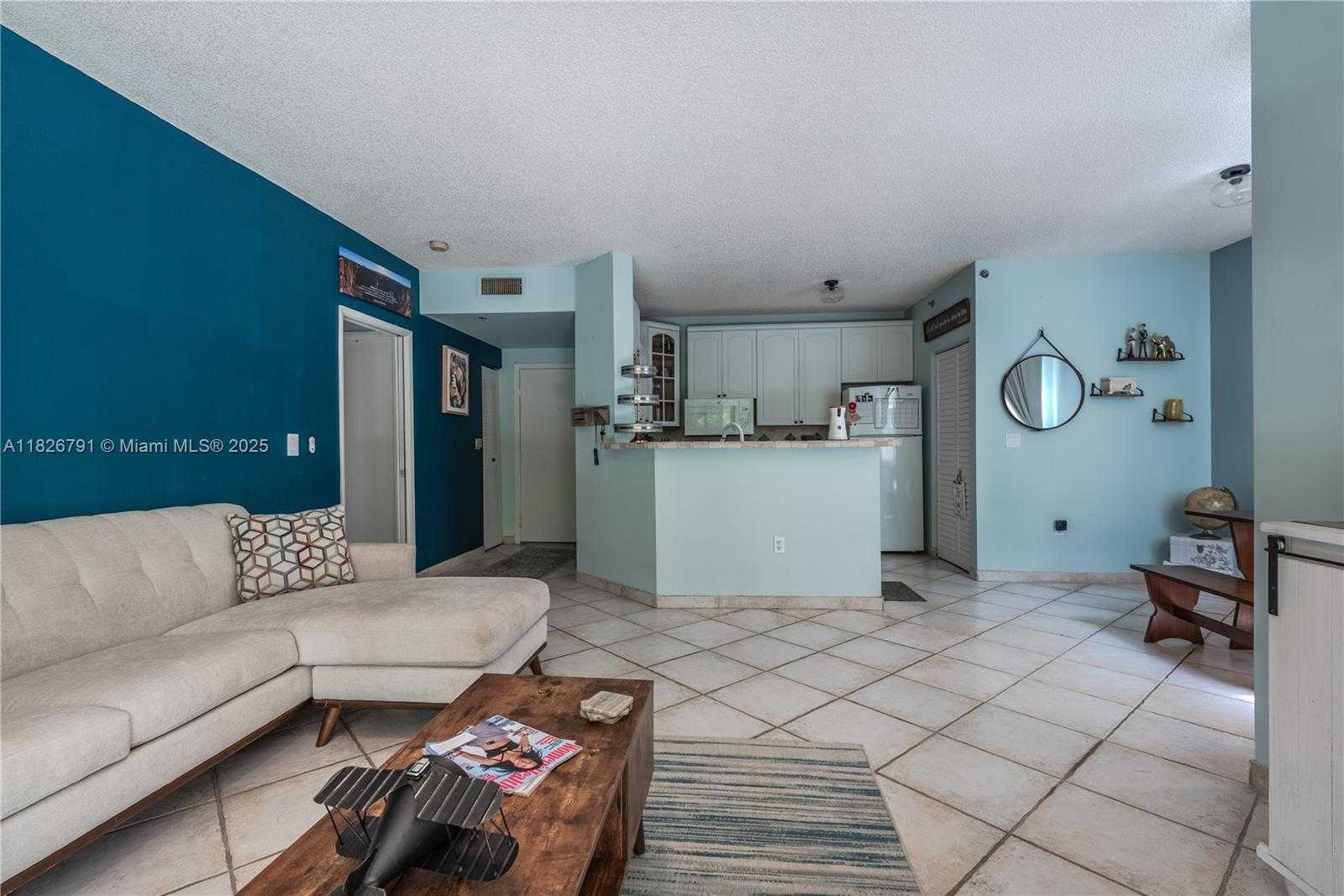 Small Image of 19601 EAST COUNTRY CLUB DR #7104, Aventura Number 15