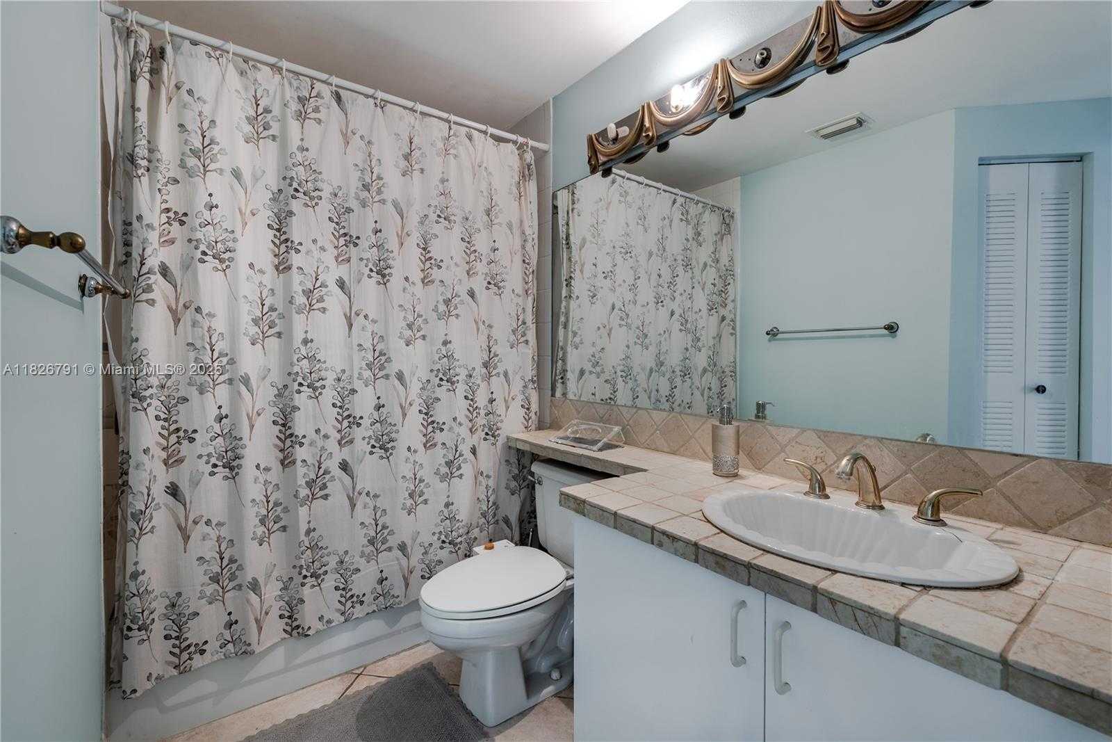 Small Image of 19601 EAST COUNTRY CLUB DR #7104, Aventura Number 19