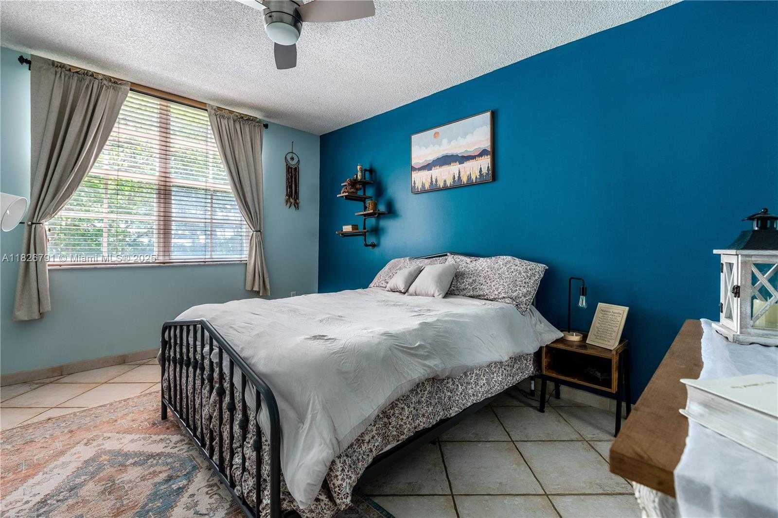 Small Image of 19601 EAST COUNTRY CLUB DR #7104, Aventura Number 21