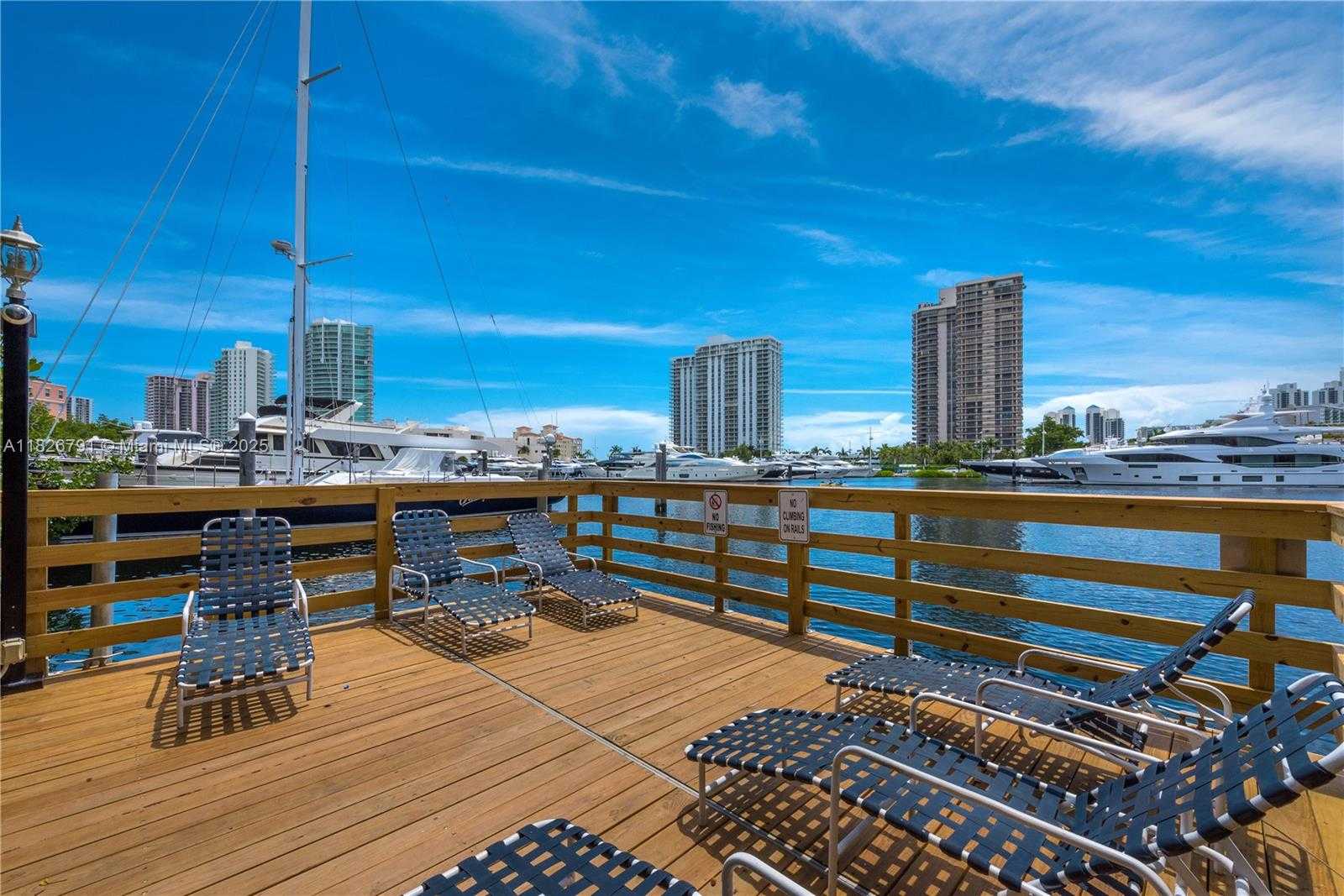 Small Image of 19601 EAST COUNTRY CLUB DR #7104, Aventura Number 32
