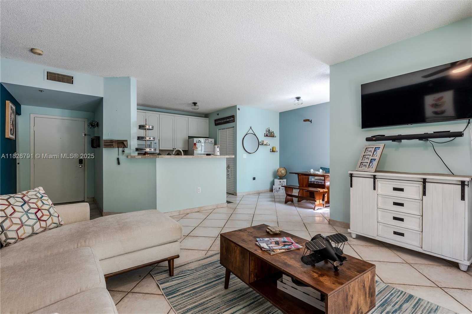 Small Image of 19601 EAST COUNTRY CLUB DR #7104, Aventura Number 9