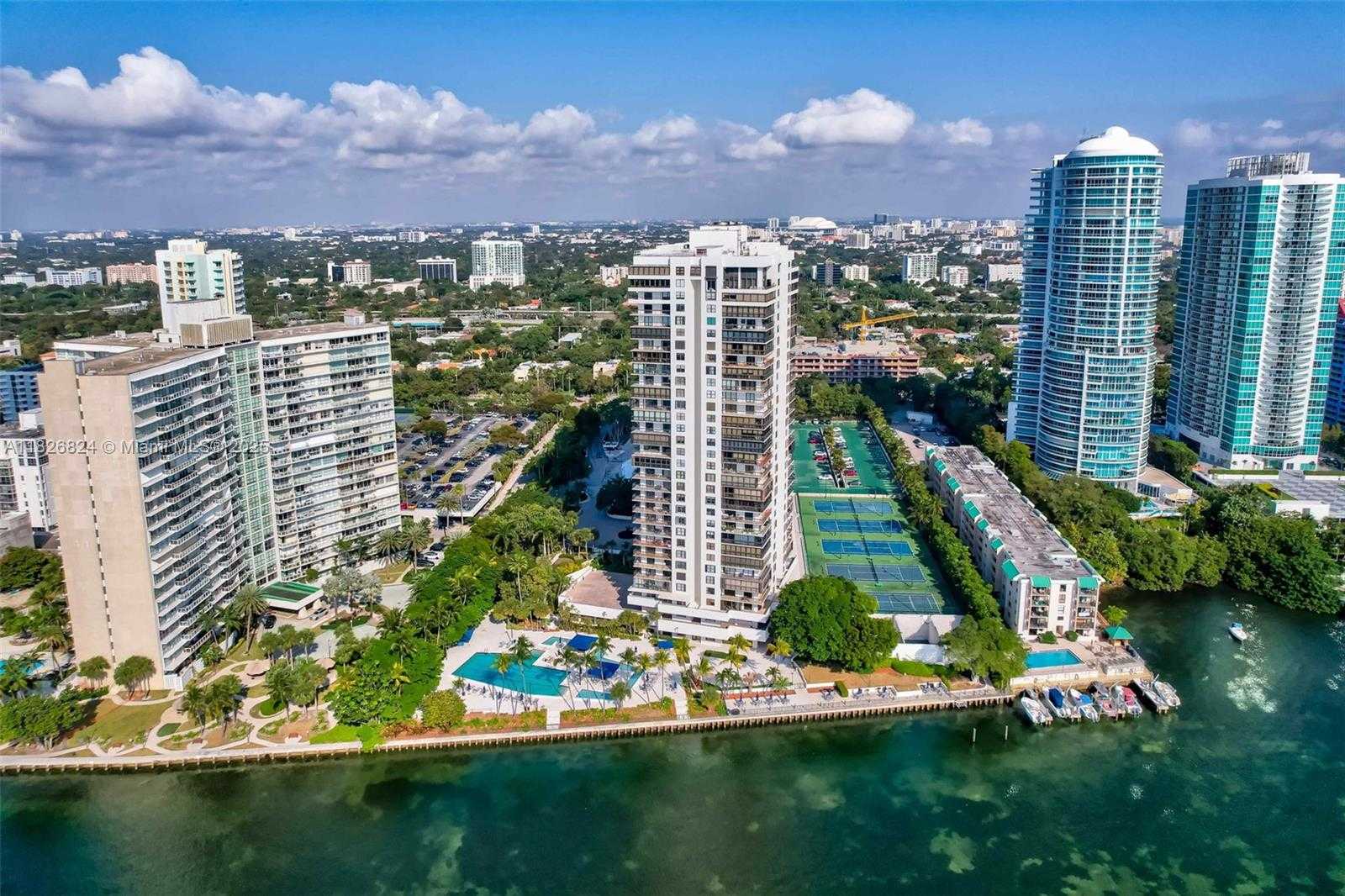 Small Image of 2333 BRICKELL AVE #1701, Miami Number 35