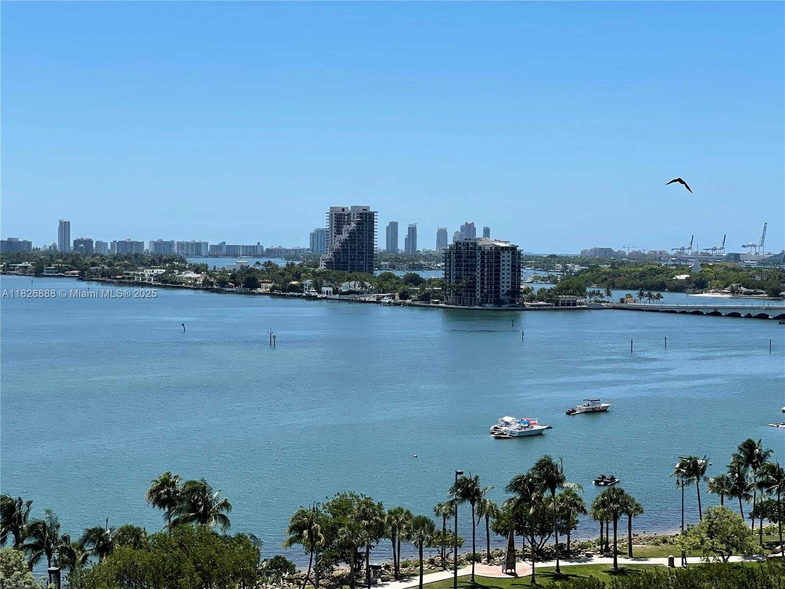 Small Image of 1900 NORTH BAYSHORE DR #2114, Miami Number 20