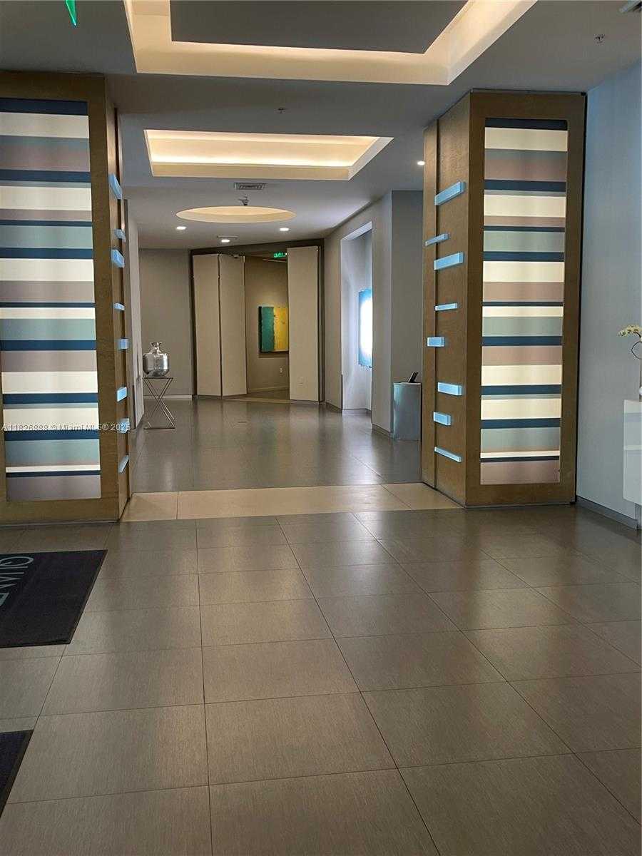 Small Image of 1900 NORTH BAYSHORE DR #2114, Miami Number 32
