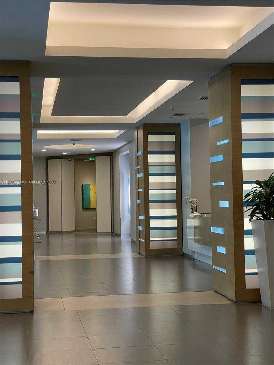 Small Image of 1900 NORTH BAYSHORE DR #2114, Miami Number 40