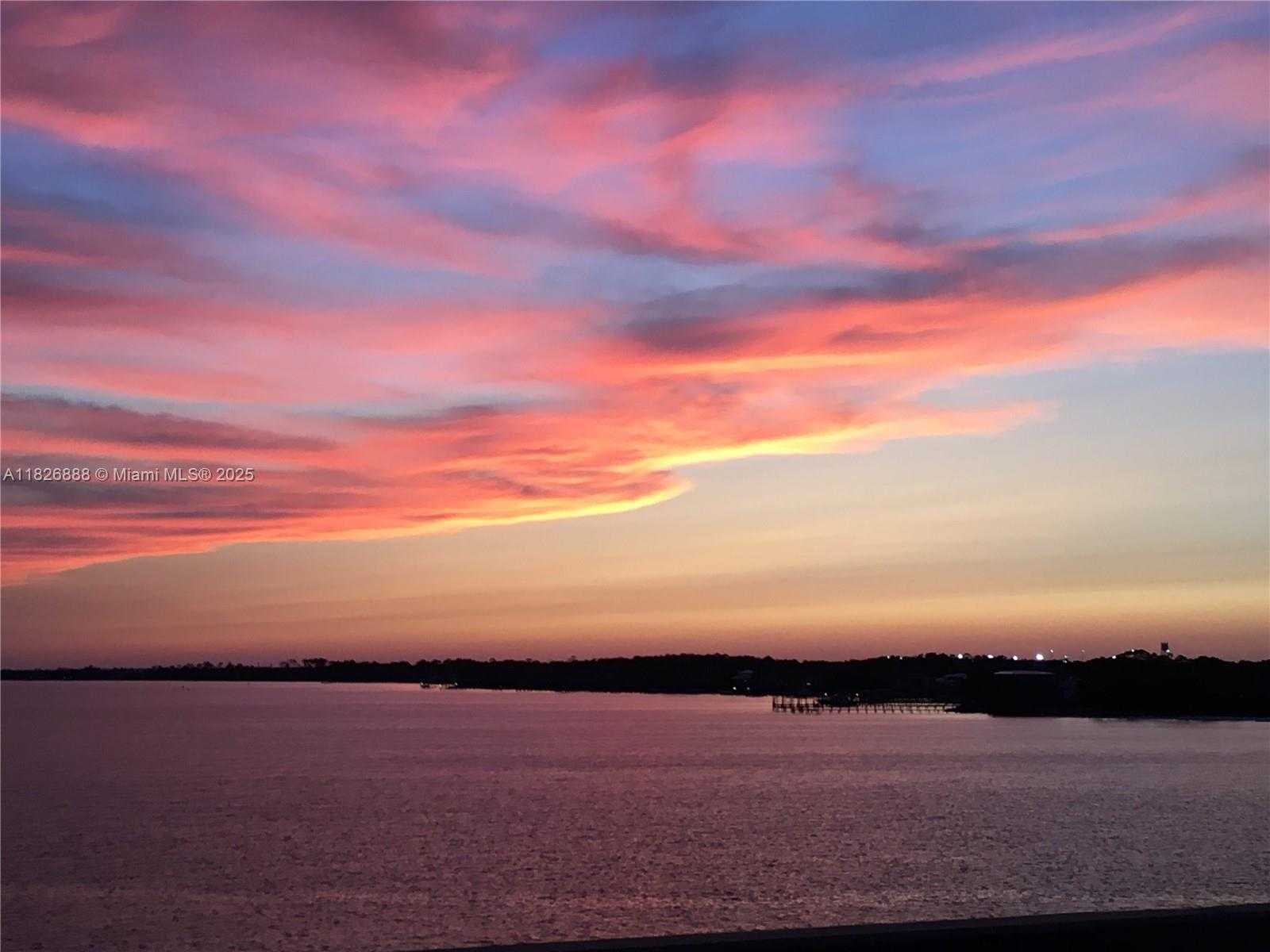 Small Image of 1900 NORTH BAYSHORE DR #2114, Miami Number 47