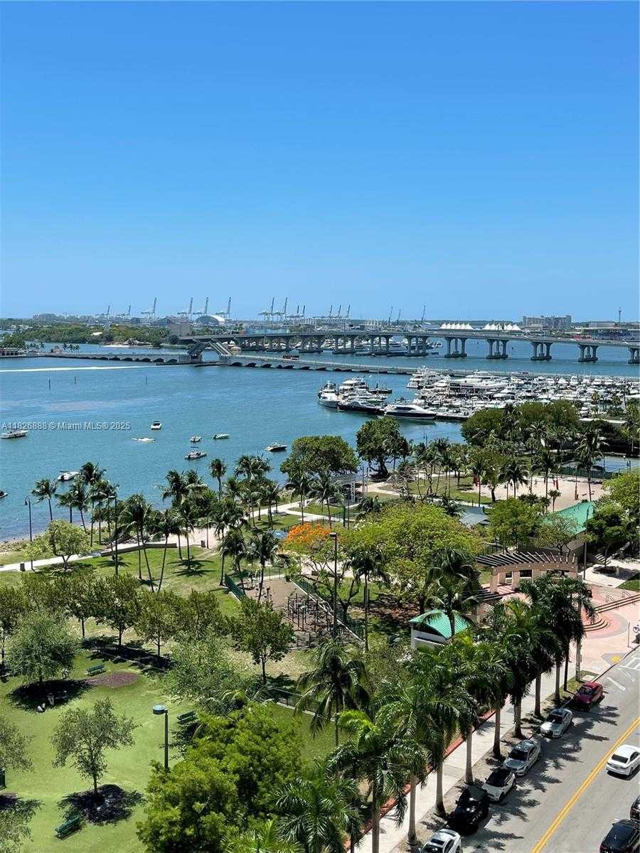 Small Image of 1900 NORTH BAYSHORE DR #2114, Miami Number 53