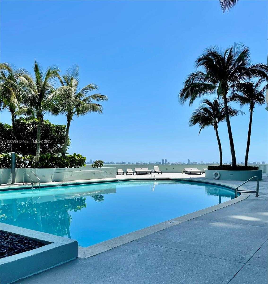 Small Image of 1900 NORTH BAYSHORE DR #2114, Miami Number 61