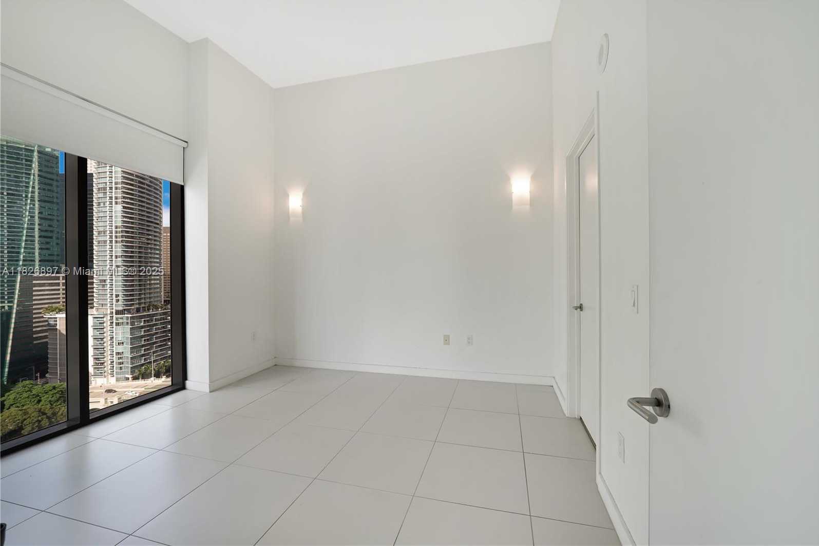 Small Image of 31 SOUTH EAST 6TH ST #2706, Miami Number 16
