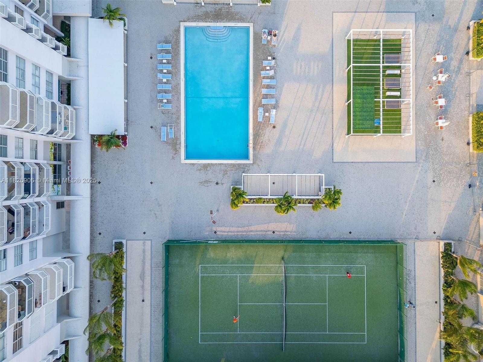 Small Image of 18081 BISCAYNE BLVD #1903, Aventura Number 2