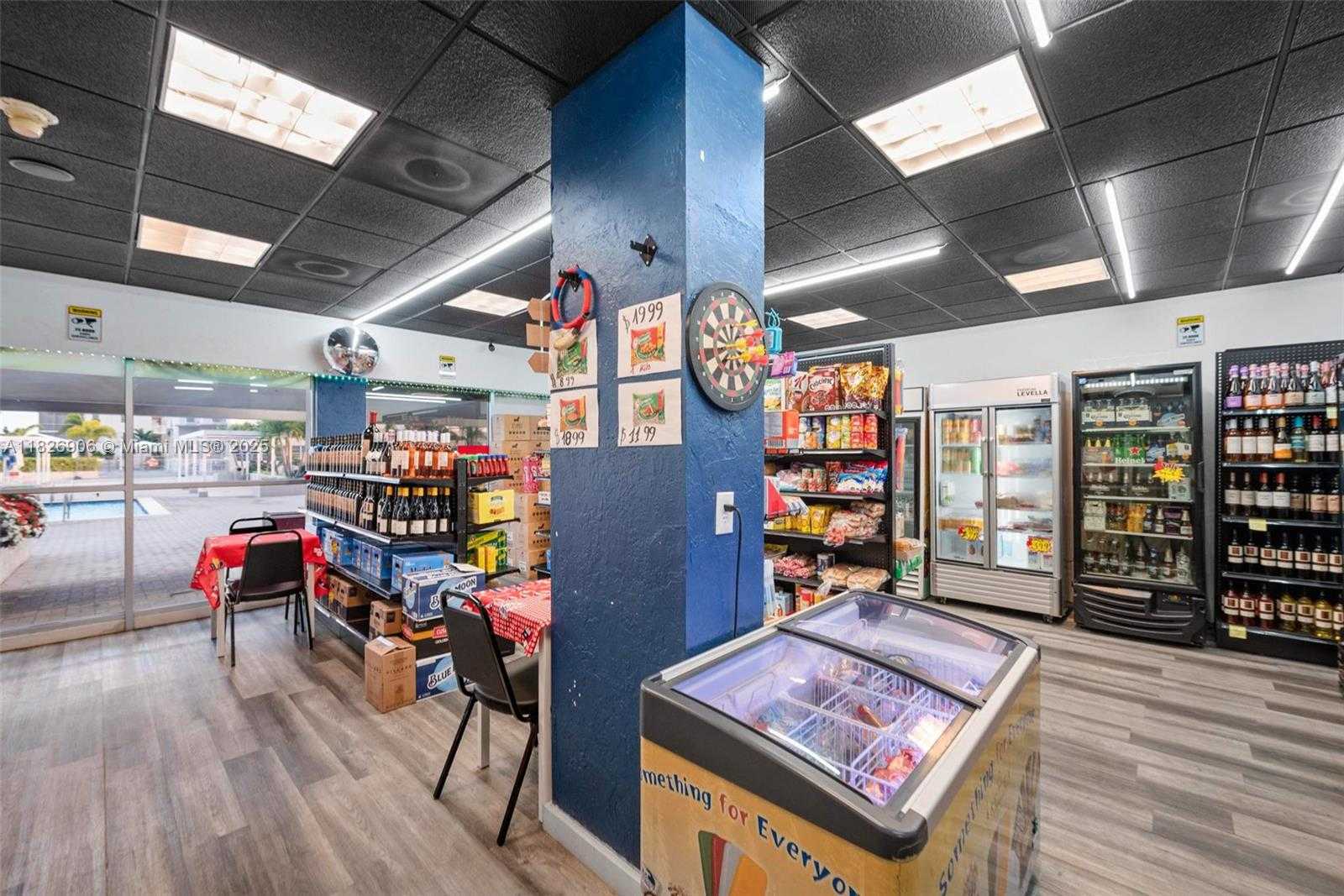 Small Image of 18081 BISCAYNE BLVD #1903, Aventura Number 47