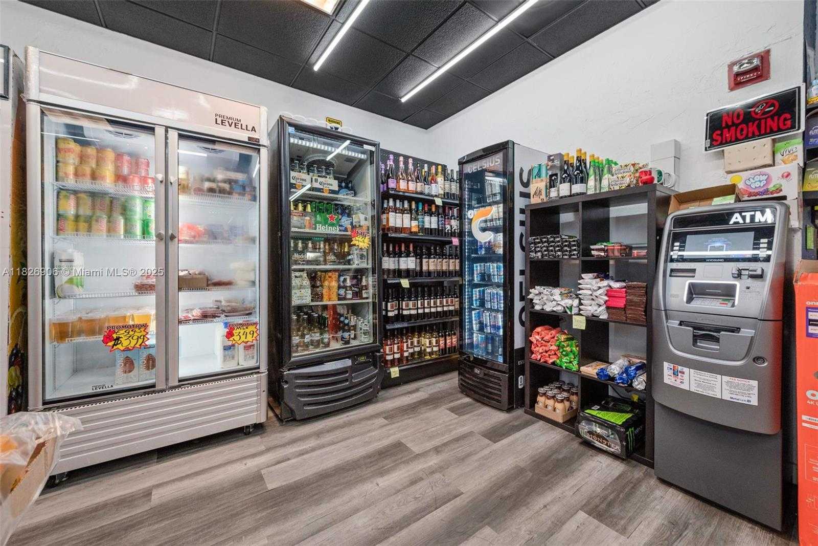 Small Image of 18081 BISCAYNE BLVD #1903, Aventura Number 48