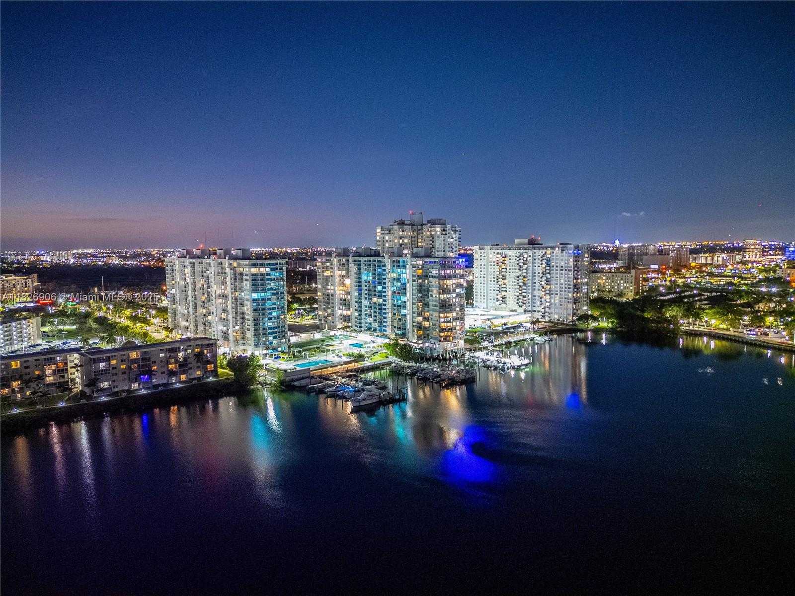 Small Image of 18081 BISCAYNE BLVD #1903, Aventura Number 6