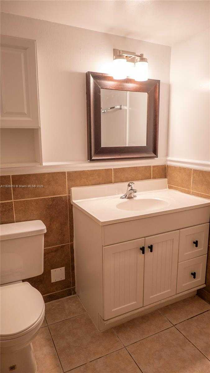 Small Image of 16851 NORTH EAST 23RD AVE #B621, North Miami Beach Number 15
