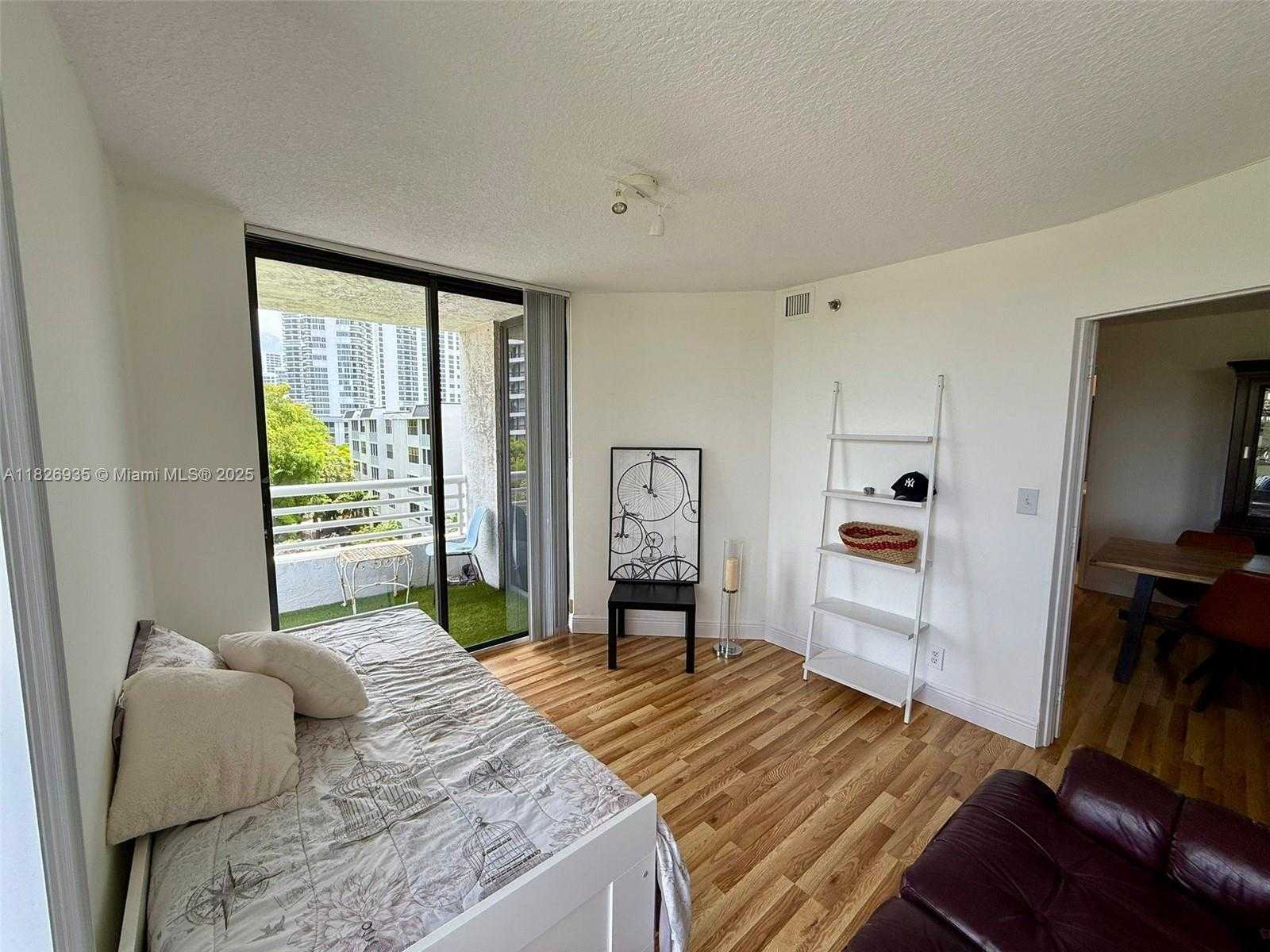 Small Image of 3300 NORTH EAST 192ND ST #512, Aventura Number 12