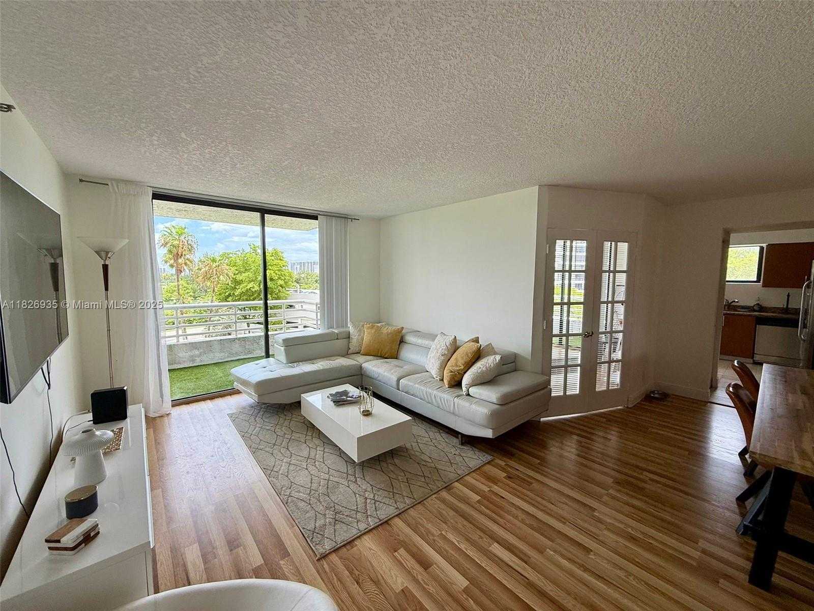 Small Image of 3300 NORTH EAST 192ND ST #512, Aventura Number 2