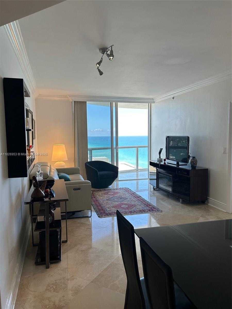 Small Image of 6365 COLLINS AVE #2309, Miami Beach Number 13