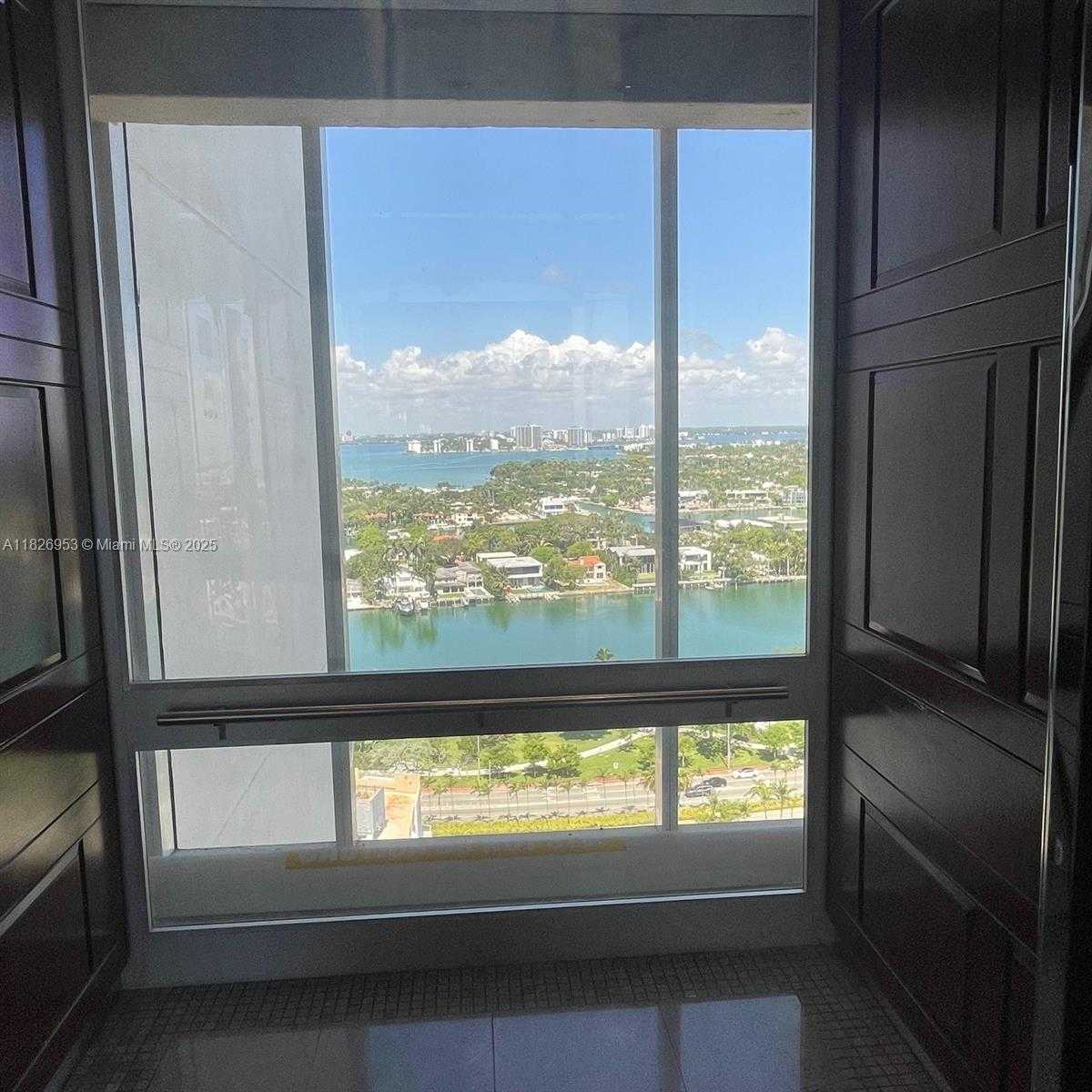 Small Image of 6365 COLLINS AVE #2309, Miami Beach Number 4