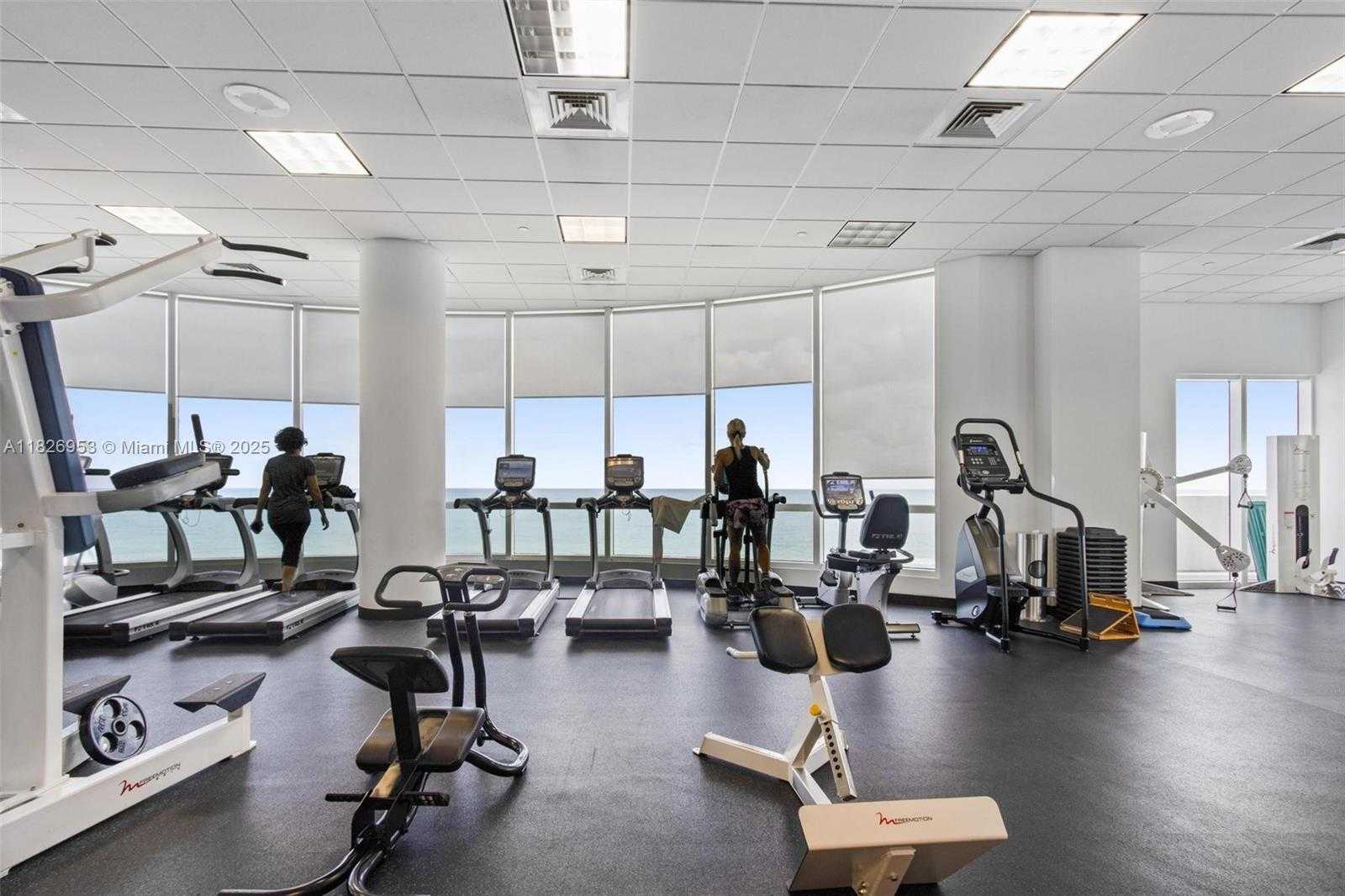 Small Image of 6365 COLLINS AVE #2309, Miami Beach Number 46
