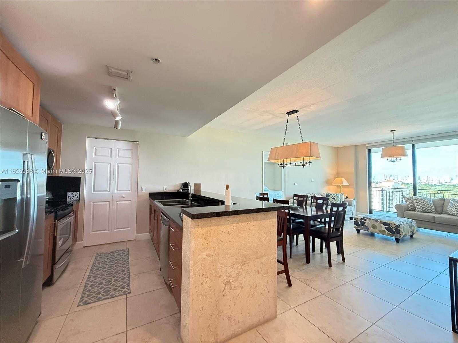 Small Image of 1300 PONCE DE LEON BLVD #1005, Coral Gables Number 11