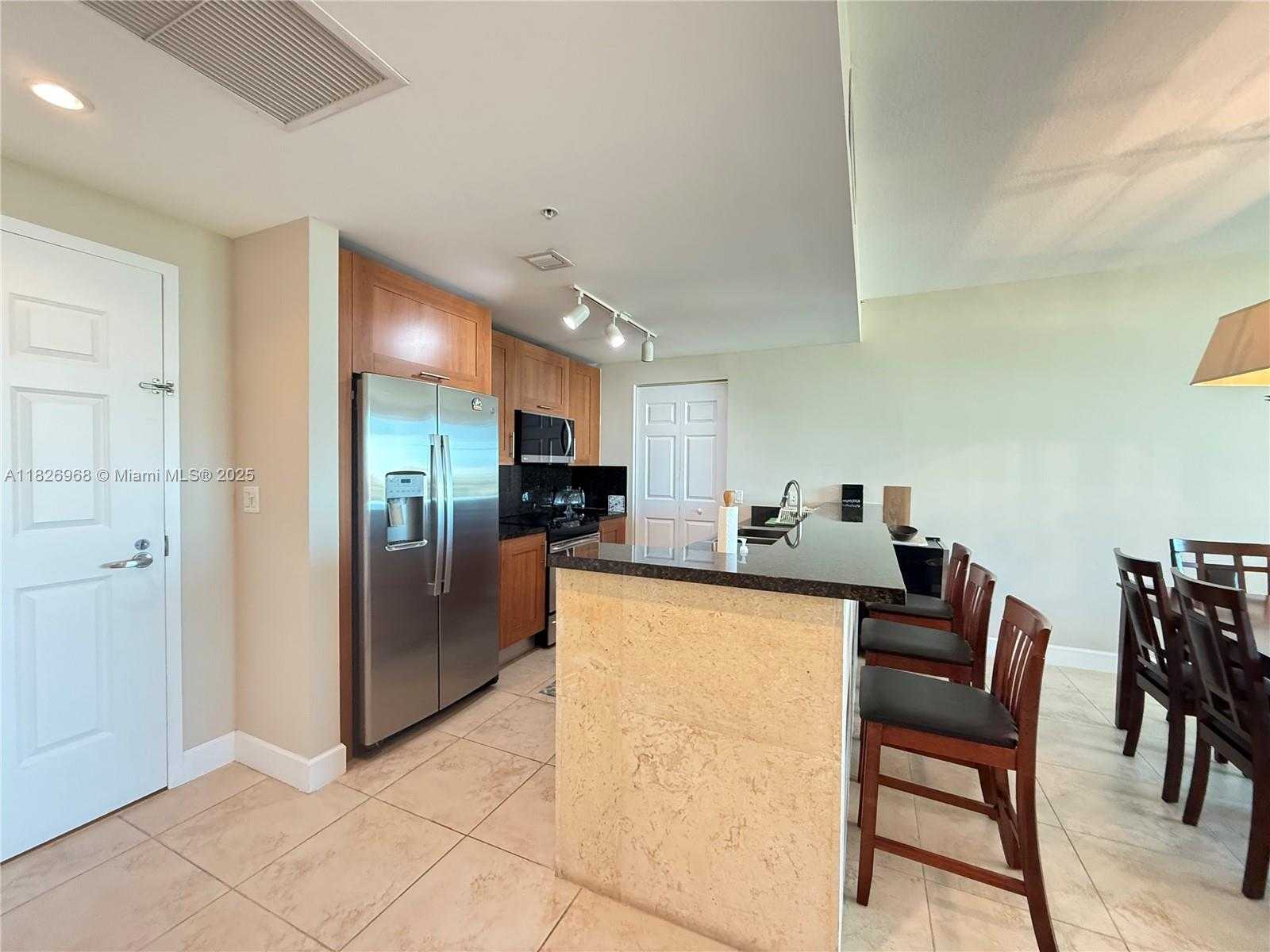 Small Image of 1300 PONCE DE LEON BLVD #1005, Coral Gables Number 12