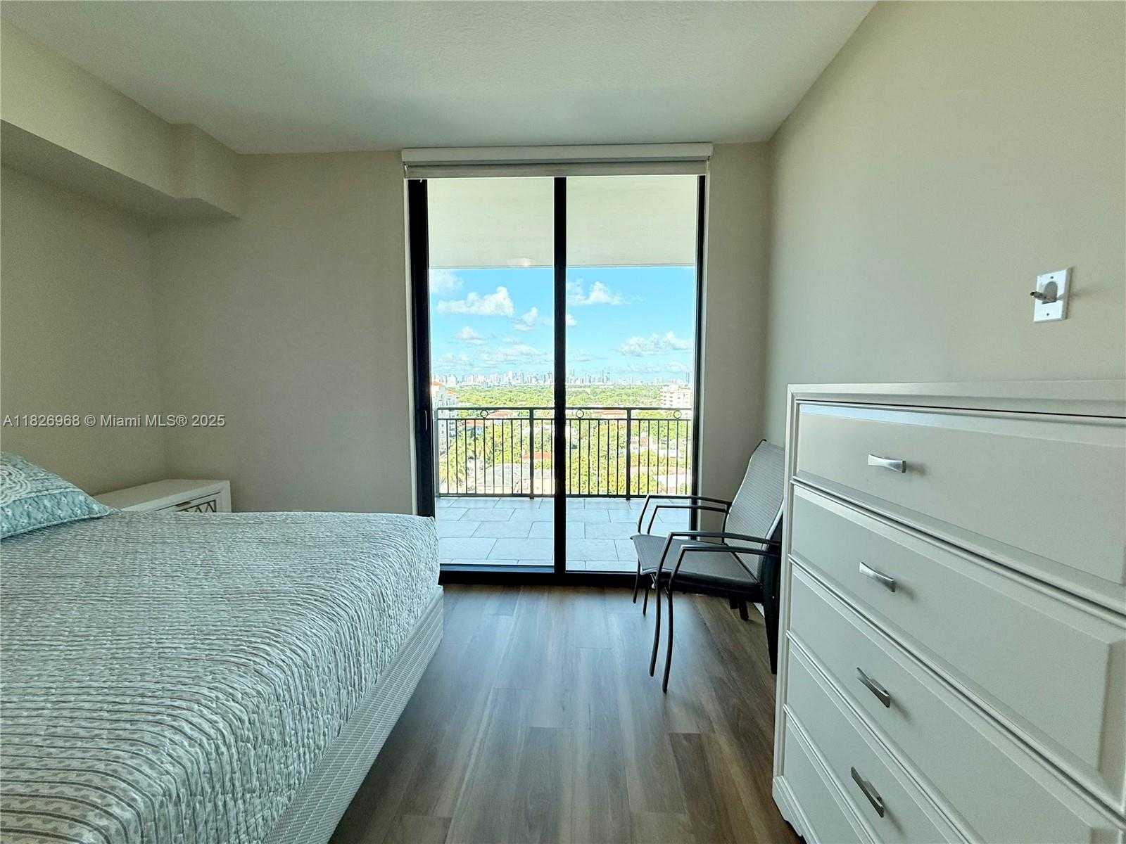 Small Image of 1300 PONCE DE LEON BLVD #1005, Coral Gables Number 16