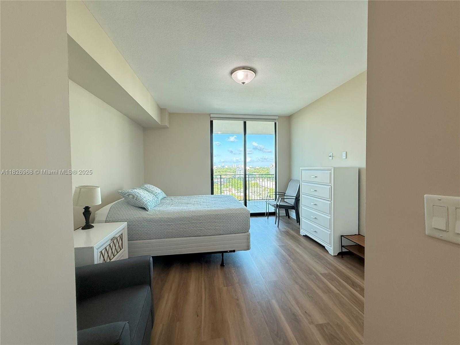 Small Image of 1300 PONCE DE LEON BLVD #1005, Coral Gables Number 17
