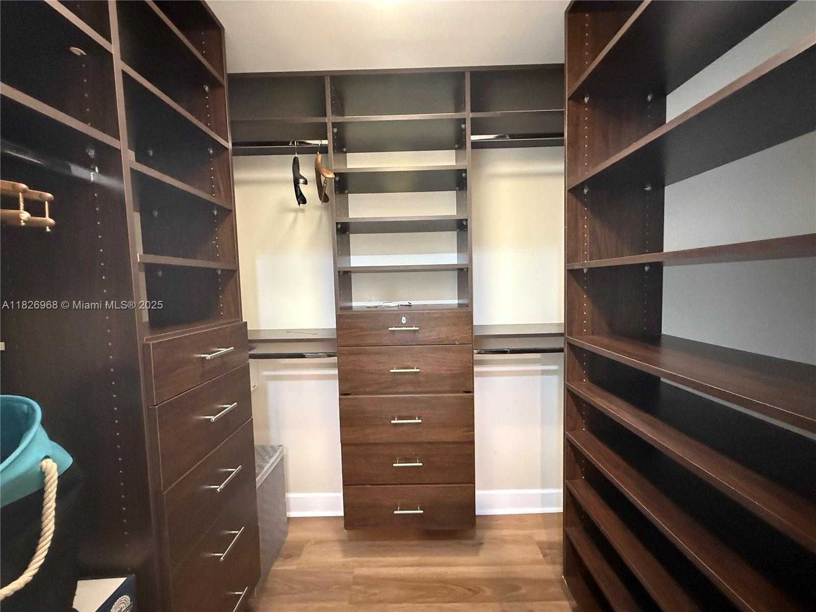 Small Image of 1300 PONCE DE LEON BLVD #1005, Coral Gables Number 19