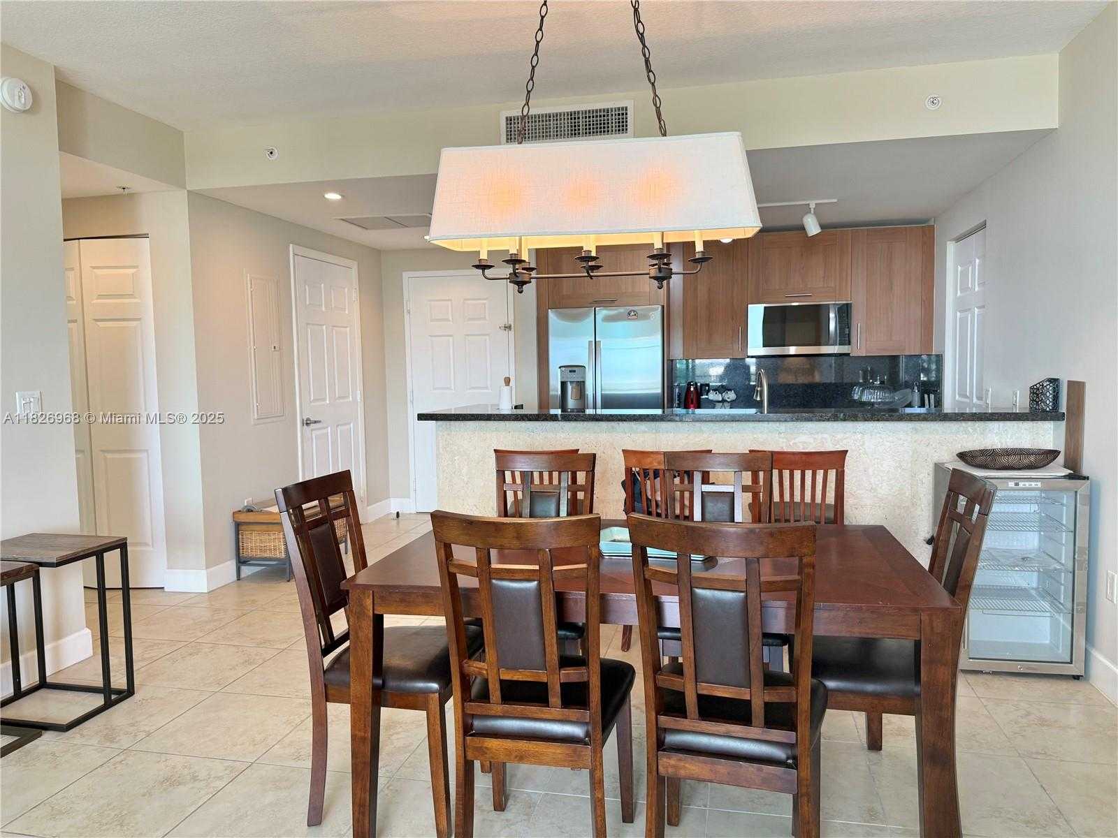 Small Image of 1300 PONCE DE LEON BLVD #1005, Coral Gables Number 6