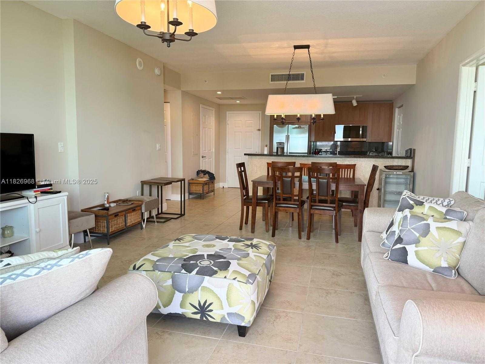 Small Image of 1300 PONCE DE LEON BLVD #1005, Coral Gables Number 7