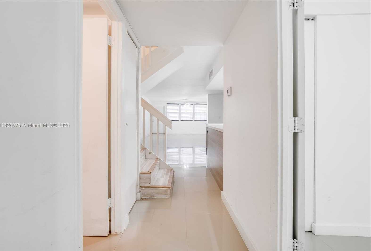 Small Image of 20350 WEST COUNTRY CLUB DR #120-4, Aventura Number 11