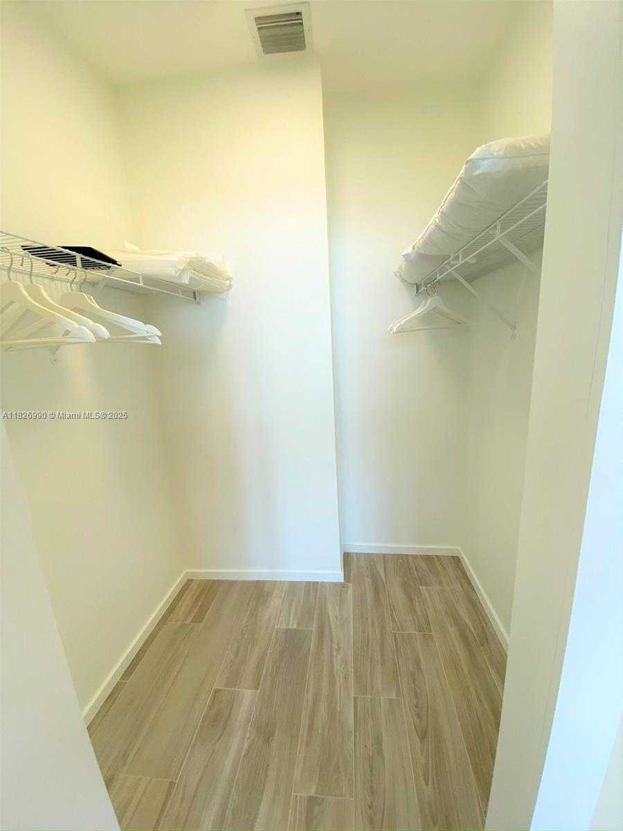 Small Image of 801 SOUTH MIAMI AVE #5410, Miami Number 29