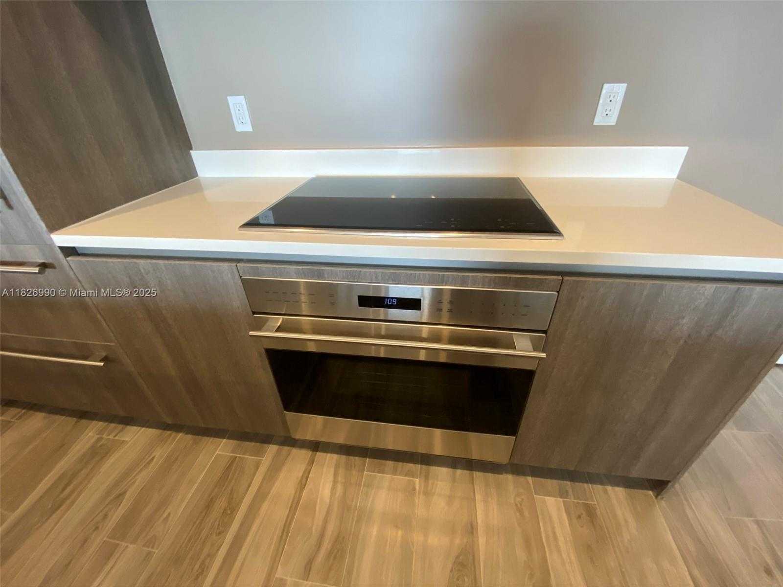 Small Image of 801 SOUTH MIAMI AVE #5410, Miami Number 8