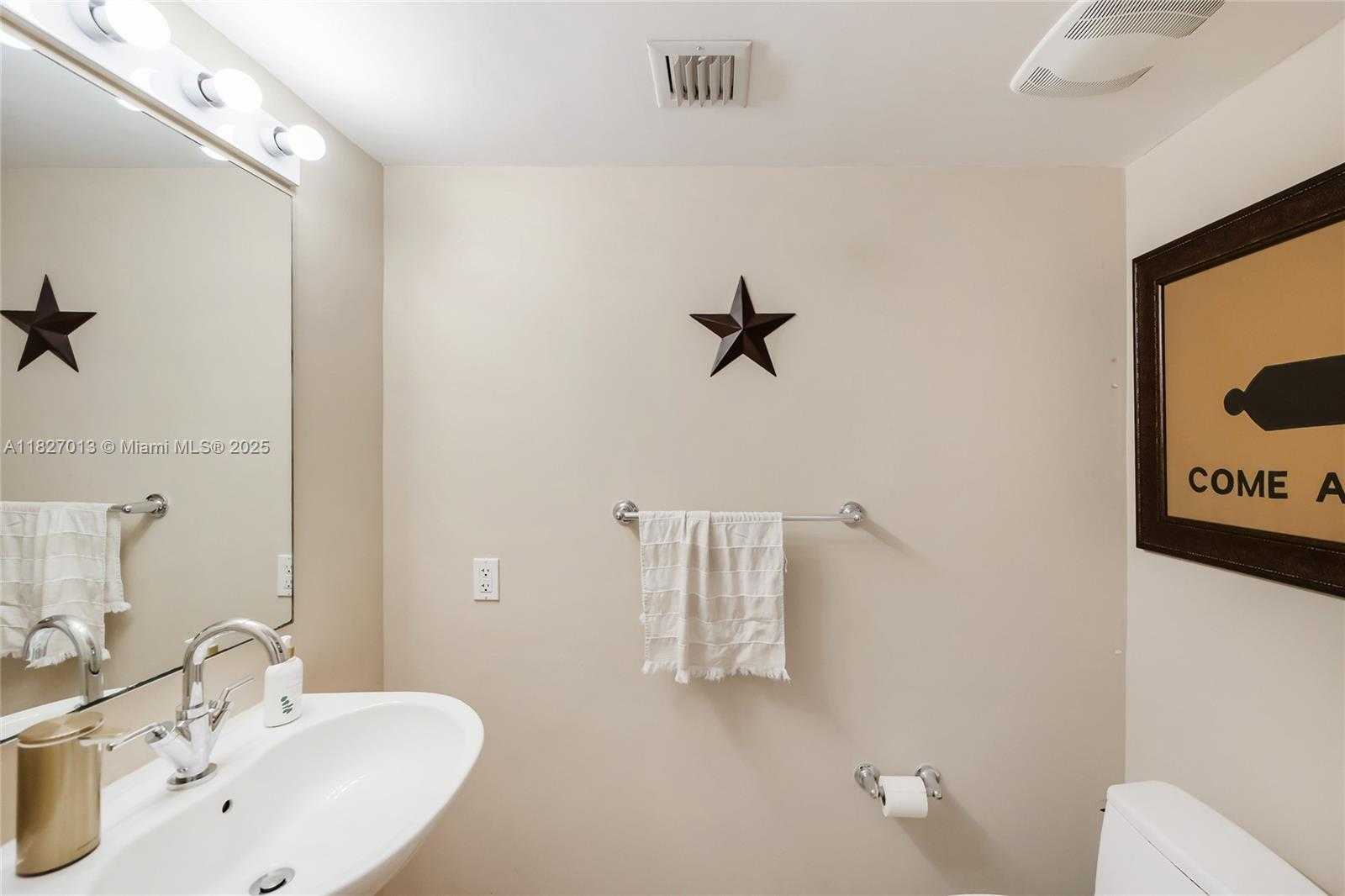 Small Image of 41 SOUTH EAST 5TH ST #1303, Miami Number 14