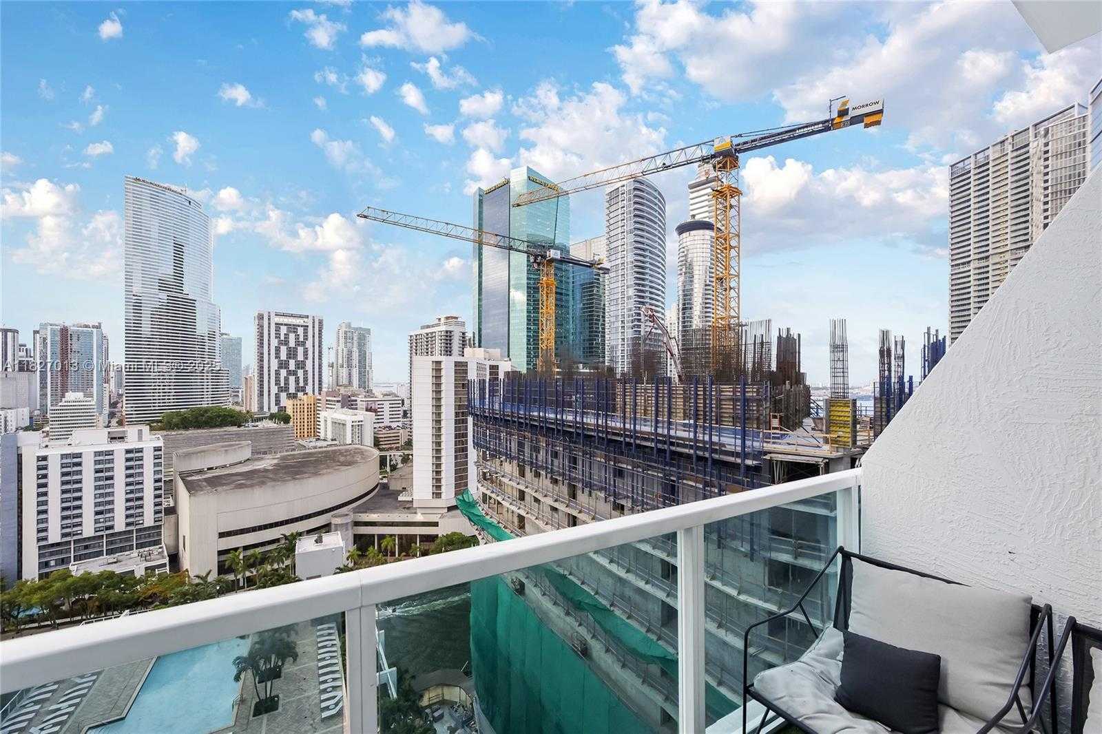 Small Image of 41 SOUTH EAST 5TH ST #1303, Miami Number 18
