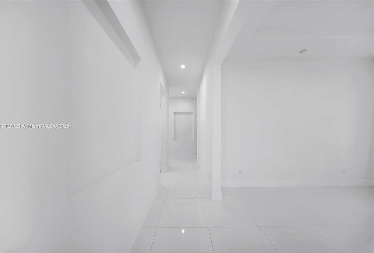 Small Image of 10203 SOUTH WEST 136TH ST, Miami Number 58
