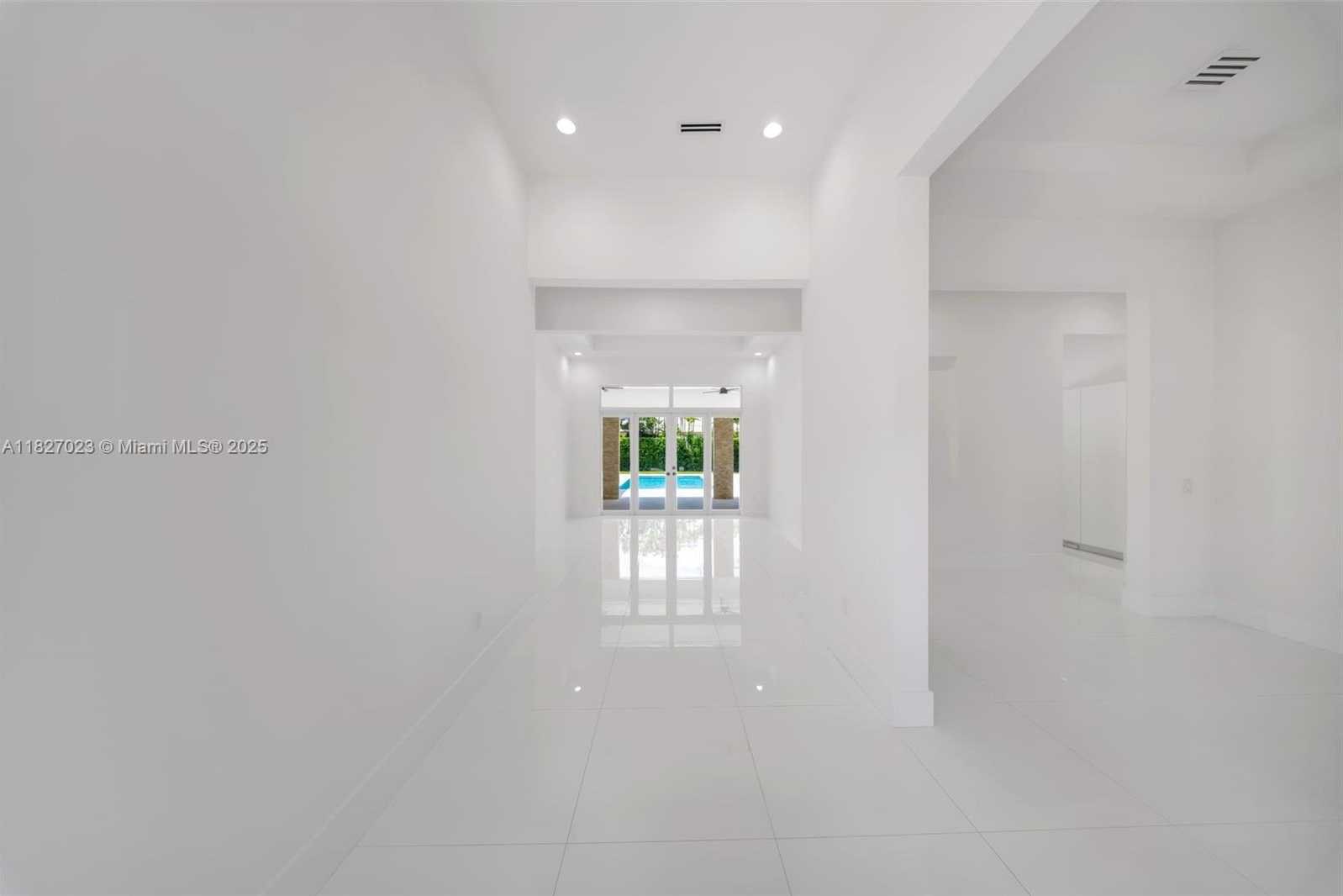 Small Image of 10203 SOUTH WEST 136TH ST, Miami Number 60