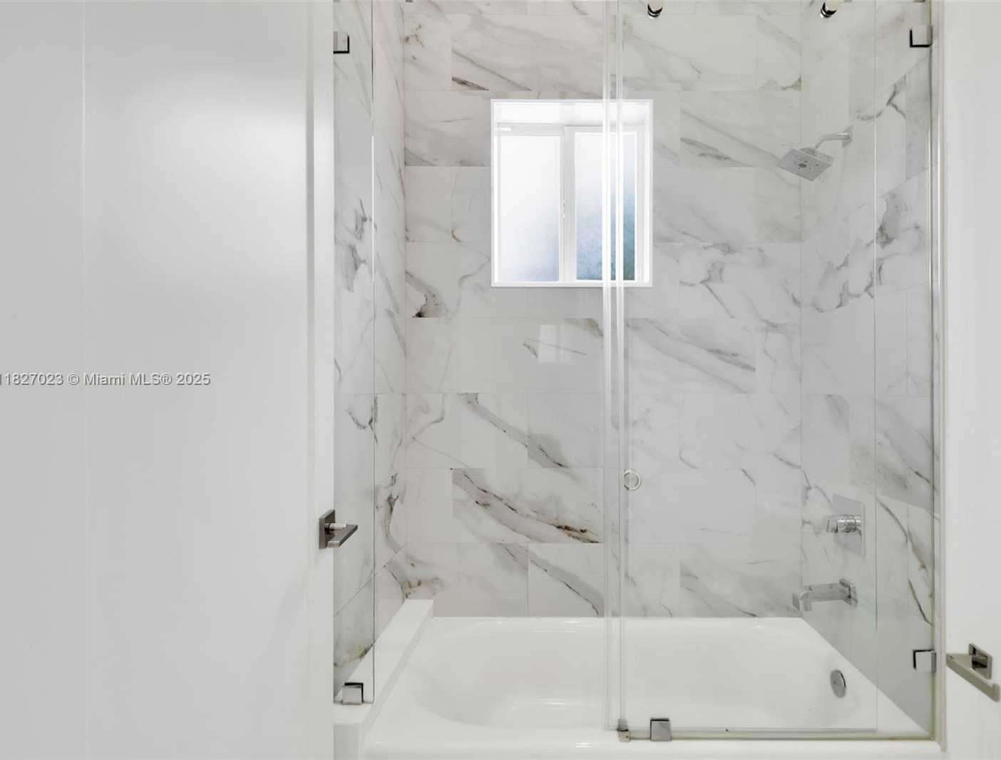 Small Image of 10203 SOUTH WEST 136TH ST, Miami Number 98