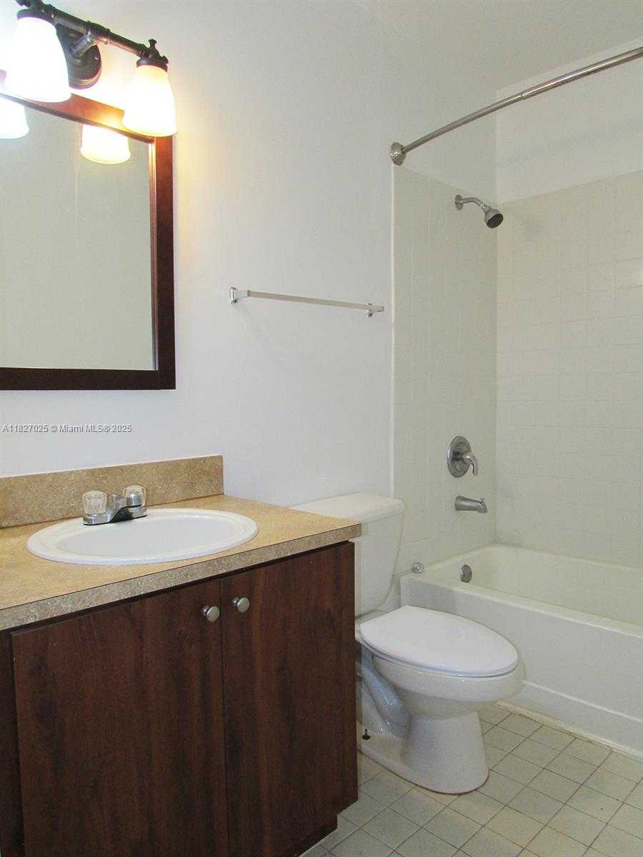 Small Image of 7407 SOUTH WEST 152ND AVE #4-204, Miami Number 8