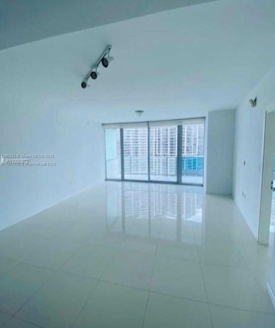 Small Image of Miami Number 2