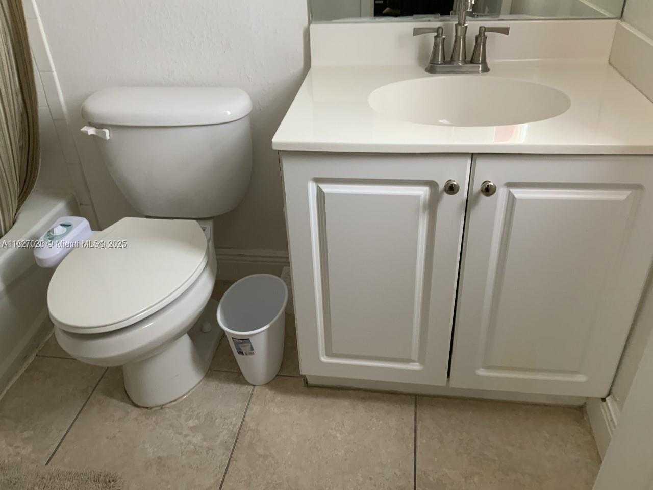 Small Image of 4920 79TH AVE #204, Doral Number 17