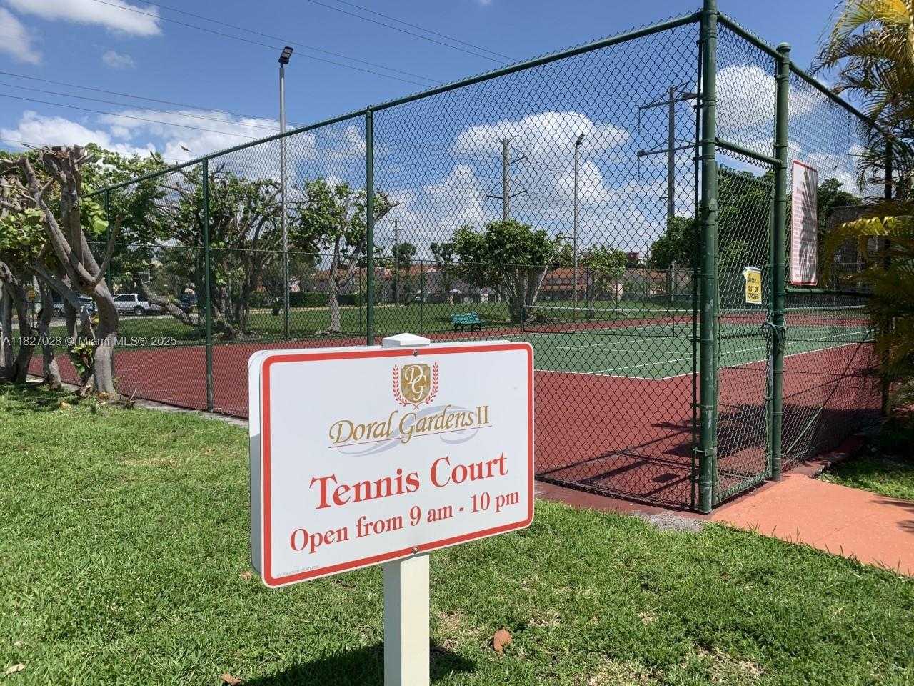 Small Image of 4920 79TH AVE #204, Doral Number 4