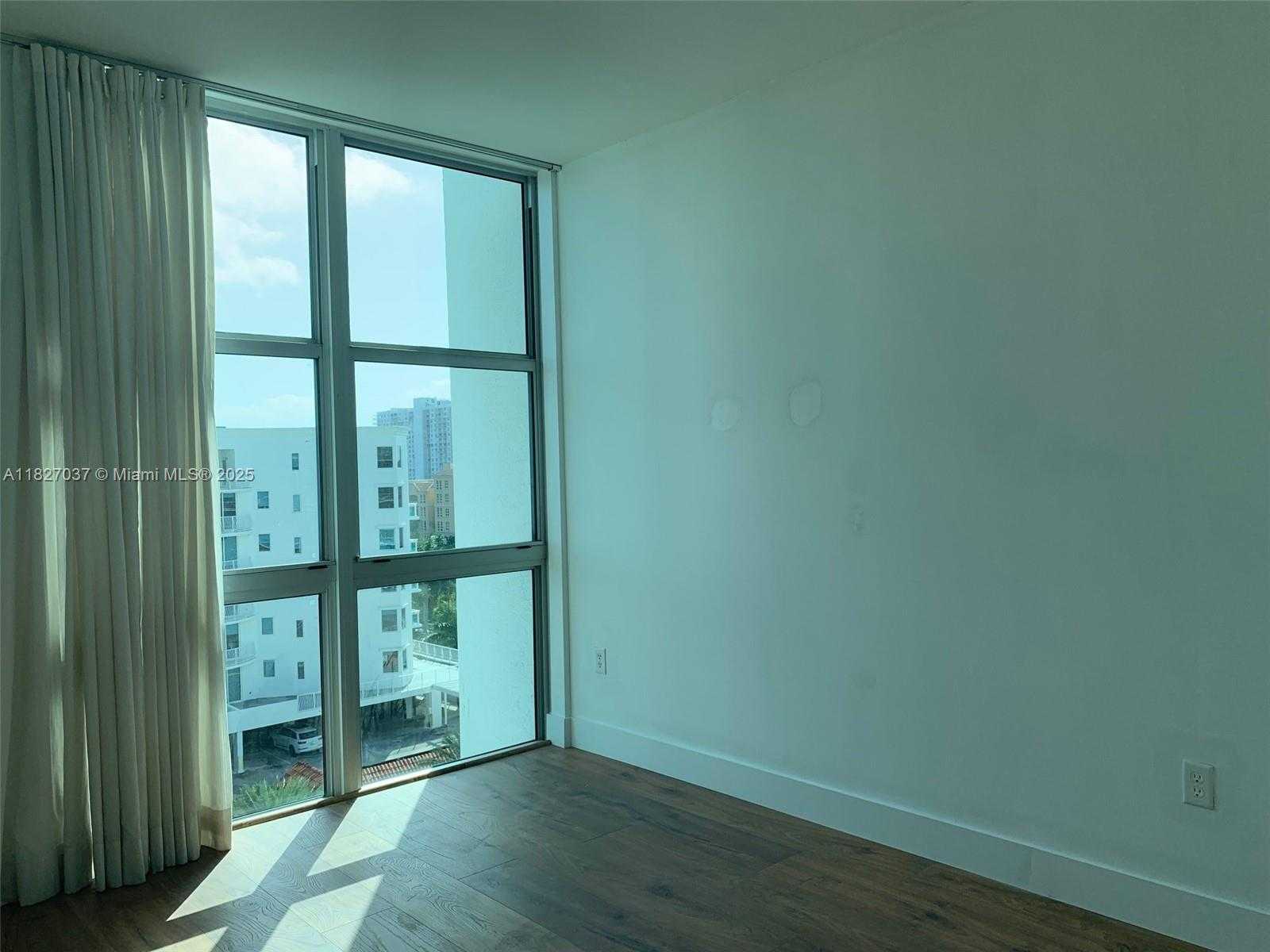 Small Image of 3131 NORTH EAST 188TH ST #2-909, Aventura Number 11