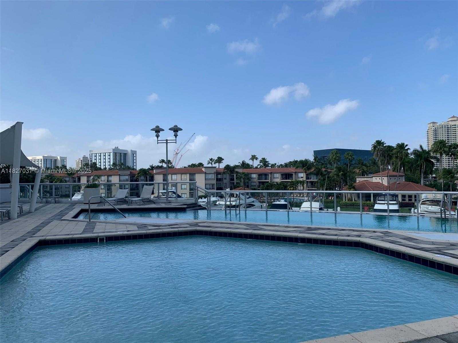 Small Image of 3131 NORTH EAST 188TH ST #2-909, Aventura Number 18