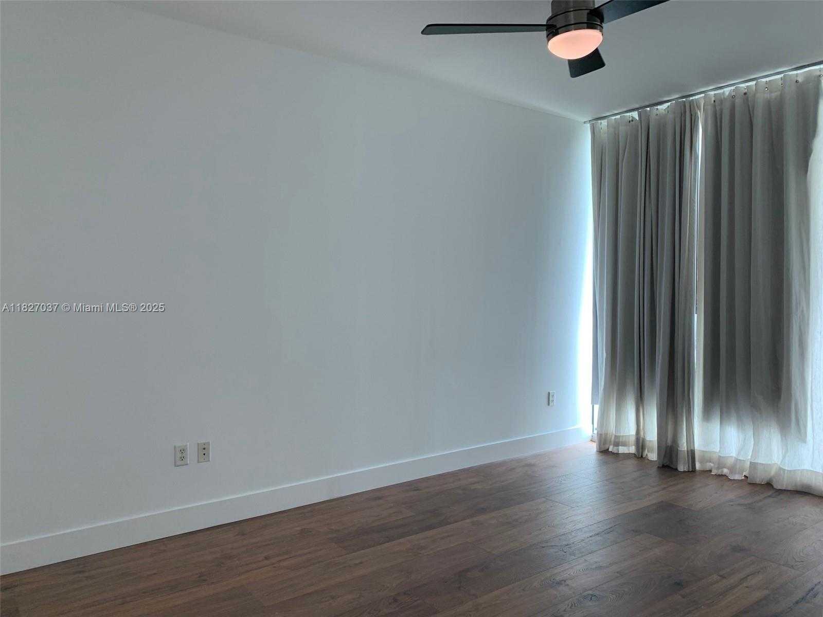 Small Image of 3131 NORTH EAST 188TH ST #2-909, Aventura Number 9